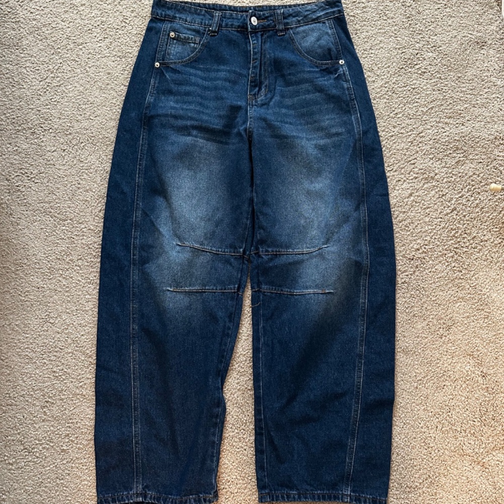 Barrel Jeans